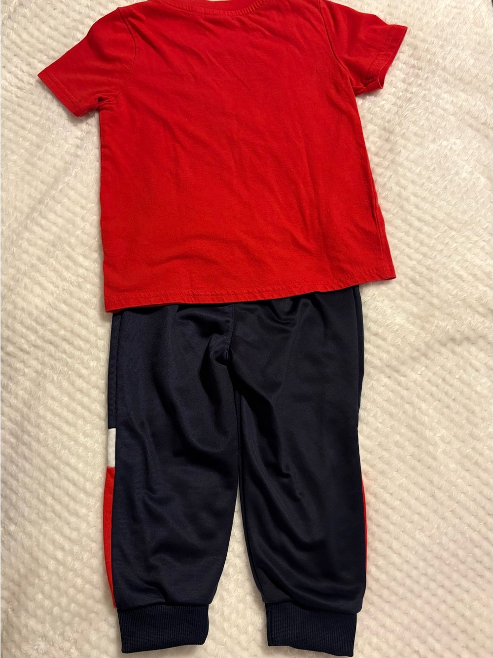 Puma Red Tee with Navy and White Paneled Track Pants 24 months - Picture 3 of 7